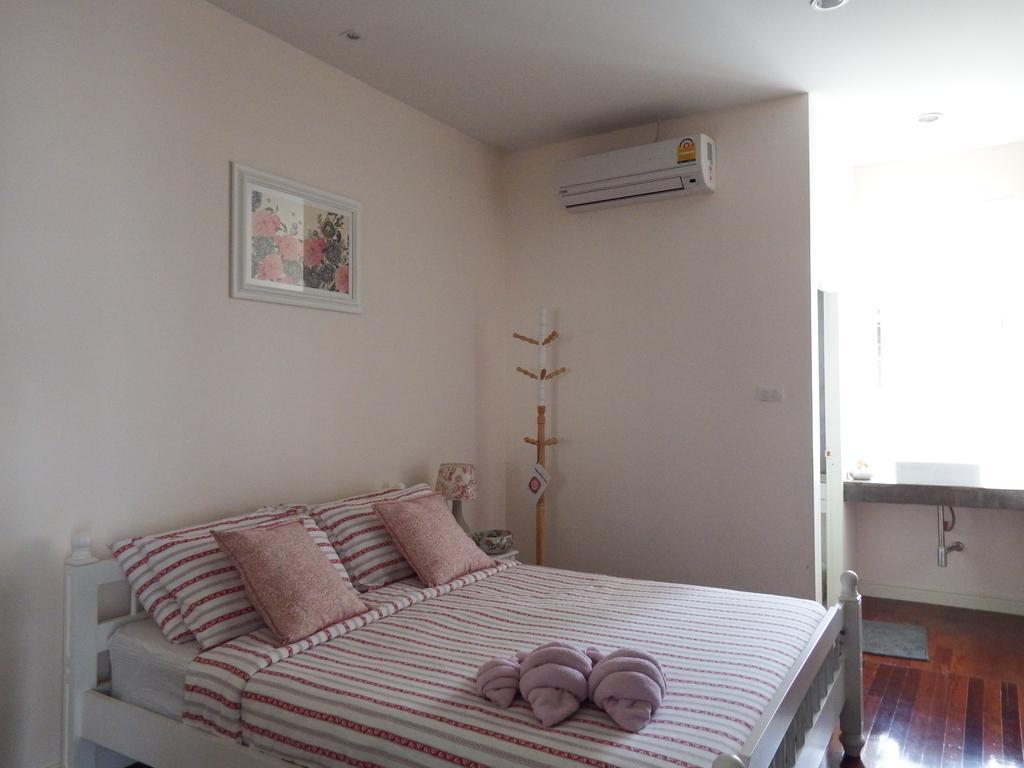 Lada House Bed & Breakfast Lampang Room photo
